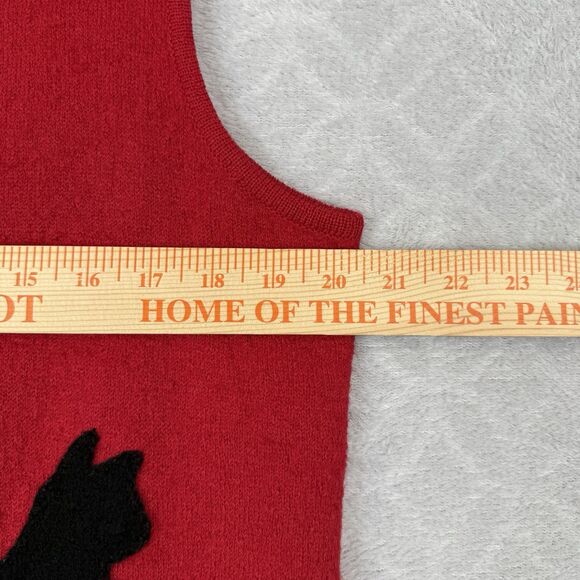 Coldwater Creek Boiled Wool Sweater Vest Womens M Red Playing Cats Grandmacore - Picture 6 of 10